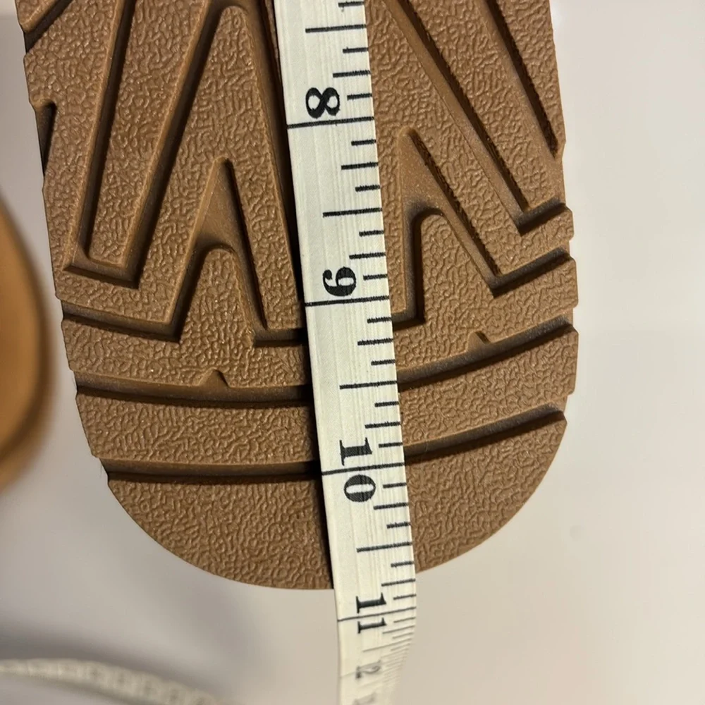 New Faux Suede Mini Boots Booties Tan Slippers Faux Fur Lined Women's Size 9.5 - Picture 6 of 8